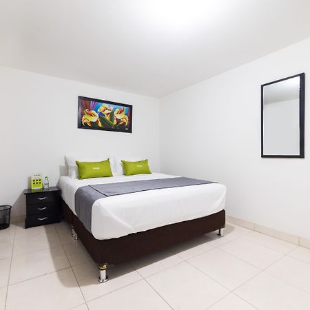 Ayenda 1045 Boutique Aeropuerto Hotel Bogotá Kültér fotó